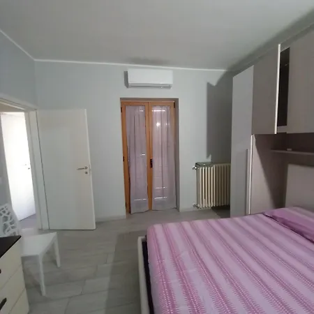 Uriel 4 * Giovinazzo